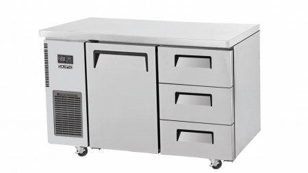 Skipio SUR12-3D-3 Underbench Fridge